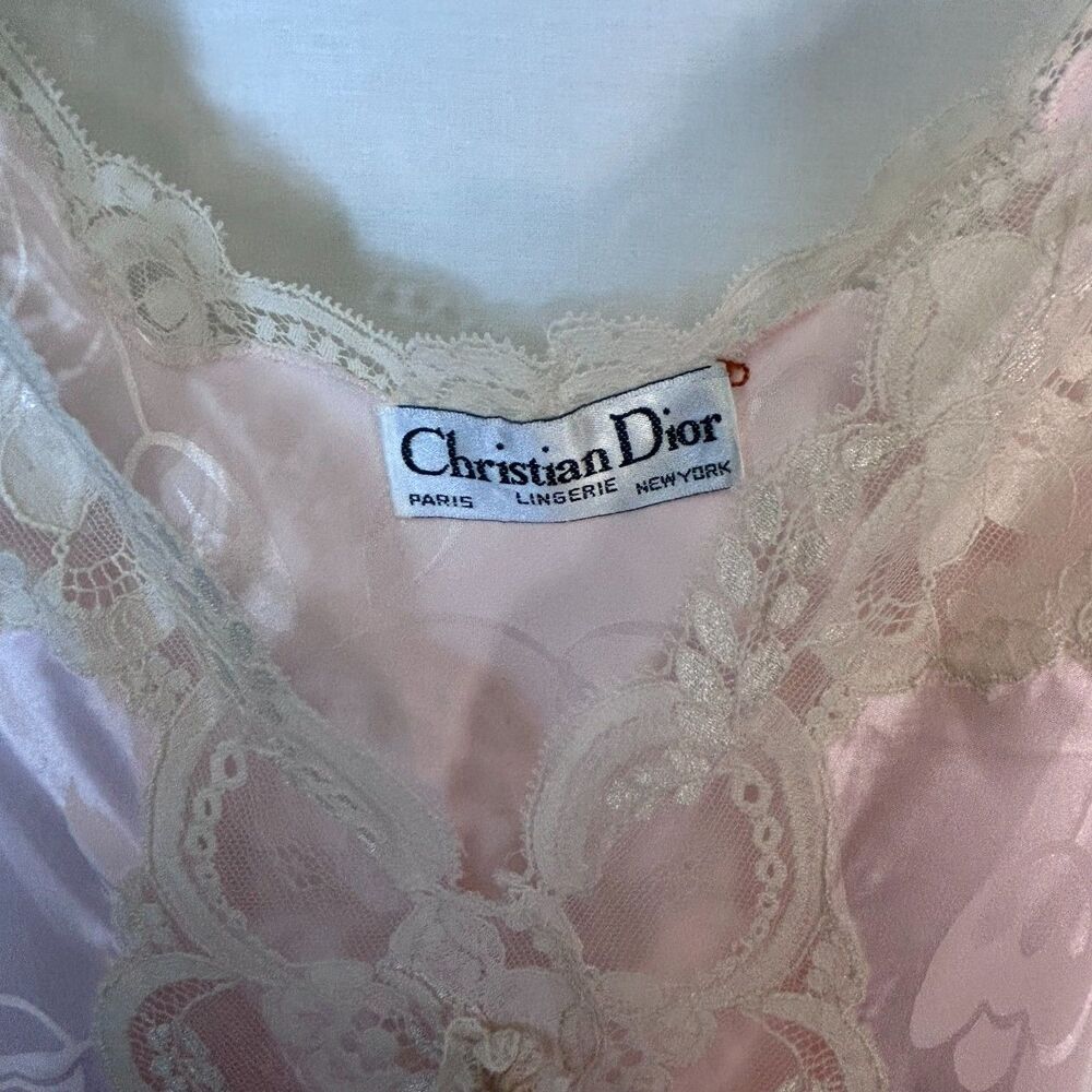 VTG Christian Dior Women's Pink Floral Jacquard Satin Lace Trim Nightgown Sz M - Picture 5 of 15